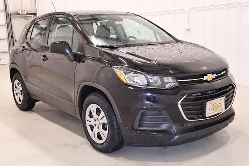 Mosaic Black Metallic 2018 Chevrolet Trax LS