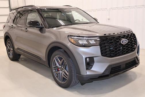 Carbonized Gray Metallic 2026 Ford Explorer ST