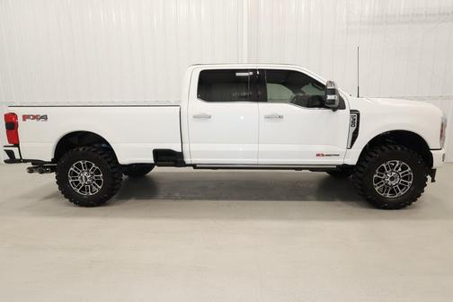 2024 Ford F-350 Platinum