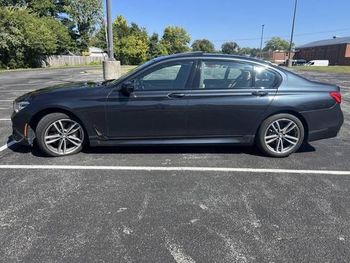 2019 BMW 750 i xDrive
