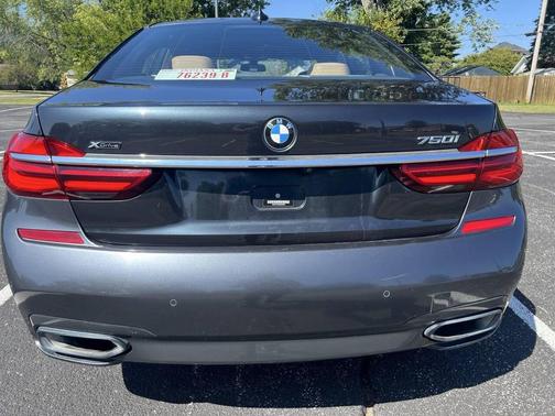 2019 BMW 750 i xDrive