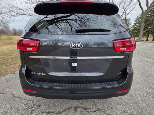 2019 Kia Sedona LX