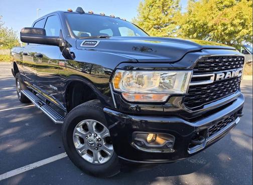 2022 RAM 2500 Big Horn Crew Cab 4x4 6'4' Box