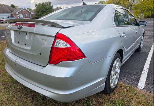 2011 Ford Fusion SE