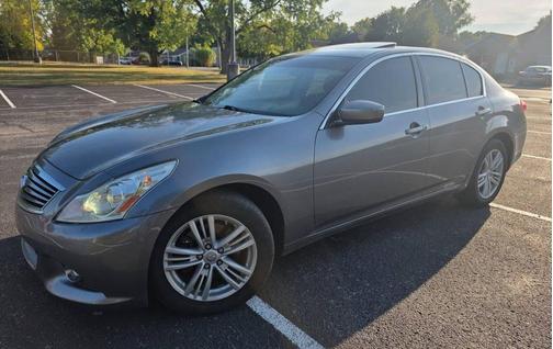 2011 INFINITI G37x Base