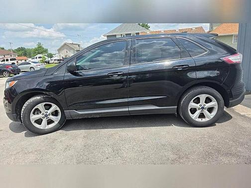 2016 Ford Edge SE