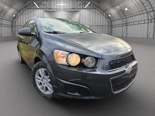 Gray 2015 Chevrolet Sonic LT
