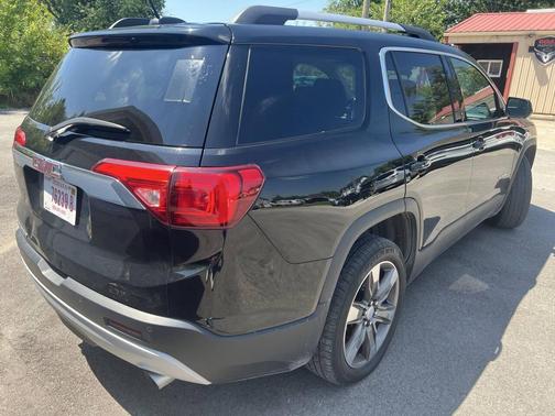 2017 GMC Acadia SLT-2