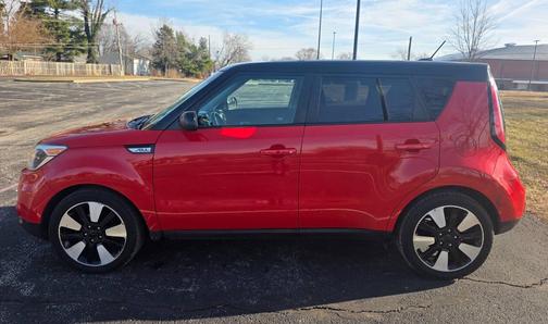 2019 Kia Soul +