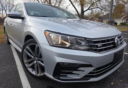 2016 Volkswagen Passat 1.8T R-Line