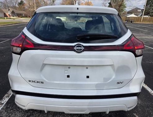 2023 Nissan Kicks SV