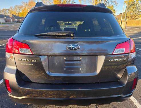 2012 Subaru Outback 2.5i Limited