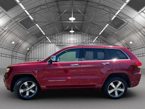 Red 2014 Jeep Grand Cherokee Overland