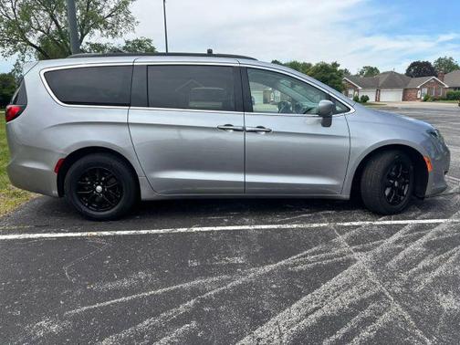 Gray 2020 Chrysler Pacifica Touring