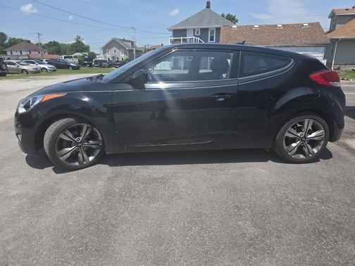 2017 Hyundai Veloster Value Edition