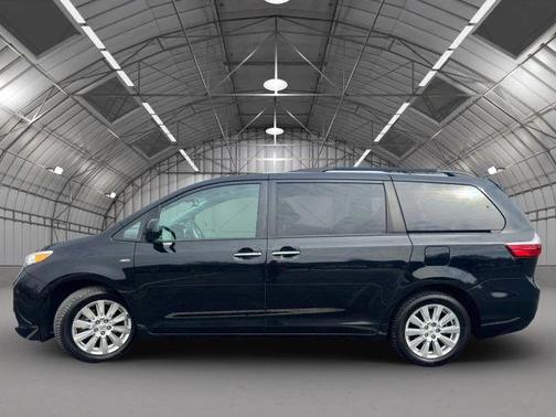 Black 2017 Toyota Sienna XLE Premium