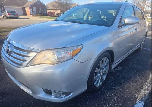 2011 Toyota Avalon Base