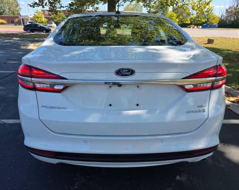 2017 Ford Fusion Hybrid SE