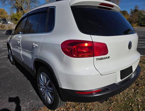 2012 Volkswagen Tiguan SE