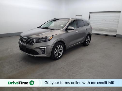 Gray 2019 Kia Sorento SX