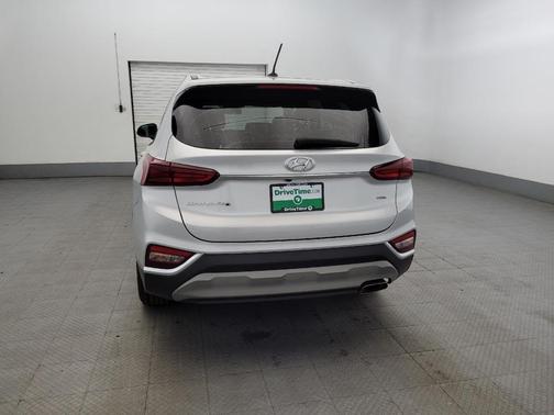 2019 Hyundai SANTA FE SE 2.4