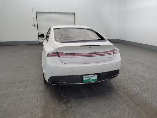 2017 Lincoln MKZ Base