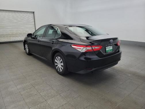 2018 Toyota Camry Hybrid LE