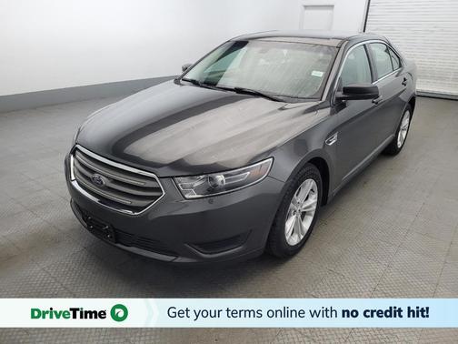 2018 Ford Taurus SE