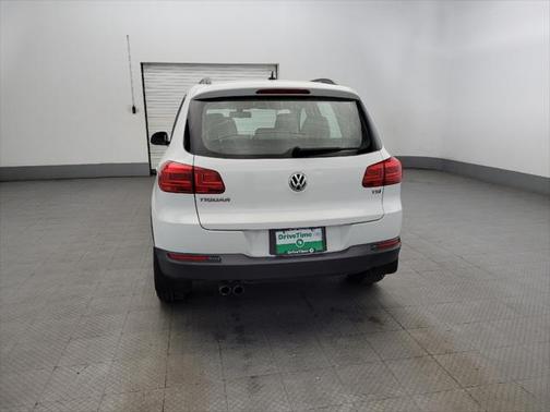 2016 Volkswagen Tiguan S