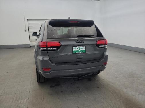 2022 Jeep Grand Cherokee Laredo