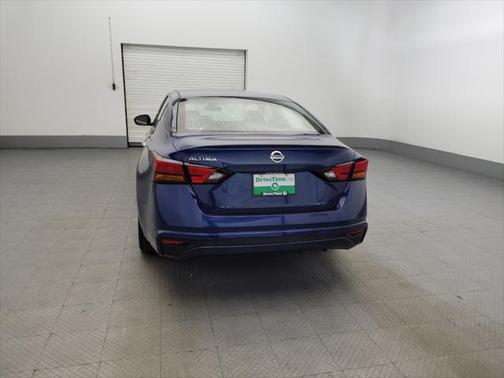 2022 Nissan Altima S FWD