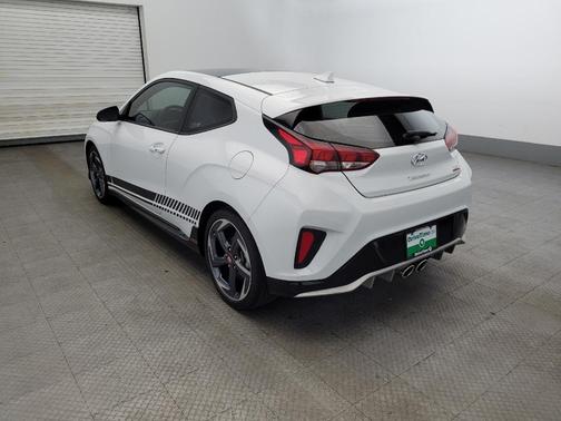 2021 Hyundai Veloster Base