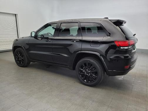 2021 Jeep Grand Cherokee Laredo