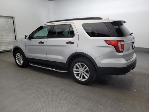 2016 Ford Explorer Base