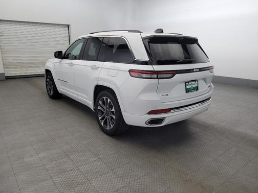 2022 Jeep Grand Cherokee 4xe Overland