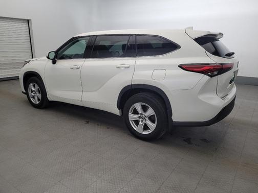 Blizzard Pearl 2021 Toyota Highlander L