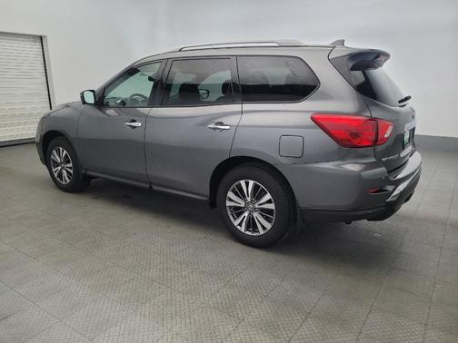 2019 Nissan Pathfinder SL