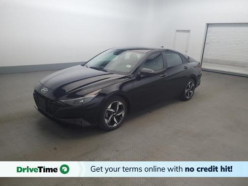 Onyx Black 2023 Hyundai ELANTRA SEL