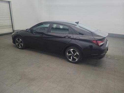Onyx Black 2023 Hyundai ELANTRA SEL