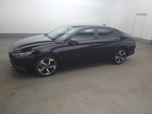 Onyx Black 2023 Hyundai ELANTRA SEL