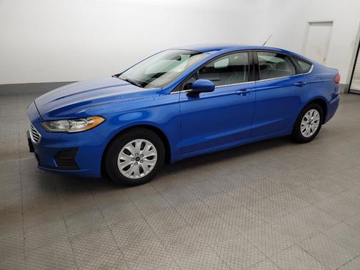 2019 Ford Fusion S