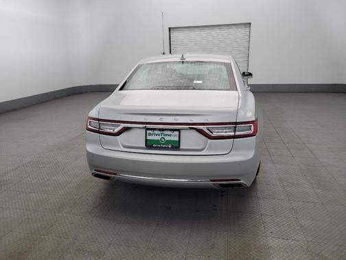 2019 Lincoln Continental Select