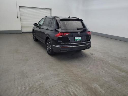 Deep Black Pearl 2023 Volkswagen Tiguan 2.0T S 4MOTION