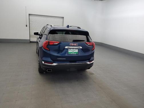Blue 2020 GMC Terrain SLT