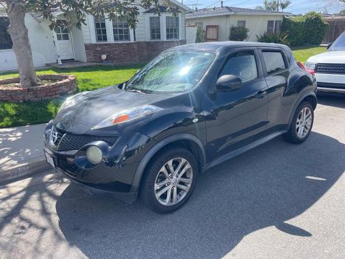 Sapphire Black 2012 Nissan Juke SV