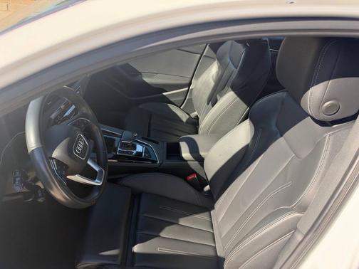 Ibis White 2023 Audi A4 45 S line Premium Plus