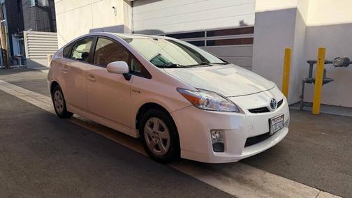 2010 Toyota Prius II