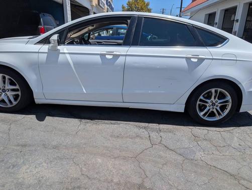 Oxford White 2016 Ford Fusion SE