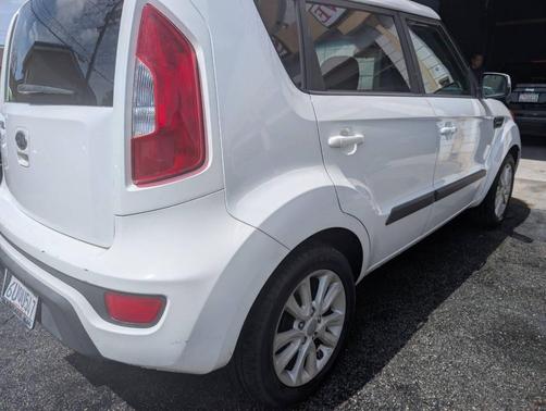 2012 Kia Soul +