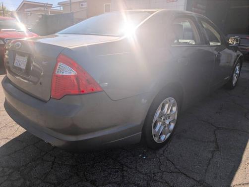 Sterling Grey Clearcoat Metallic 2010 Ford Fusion SE